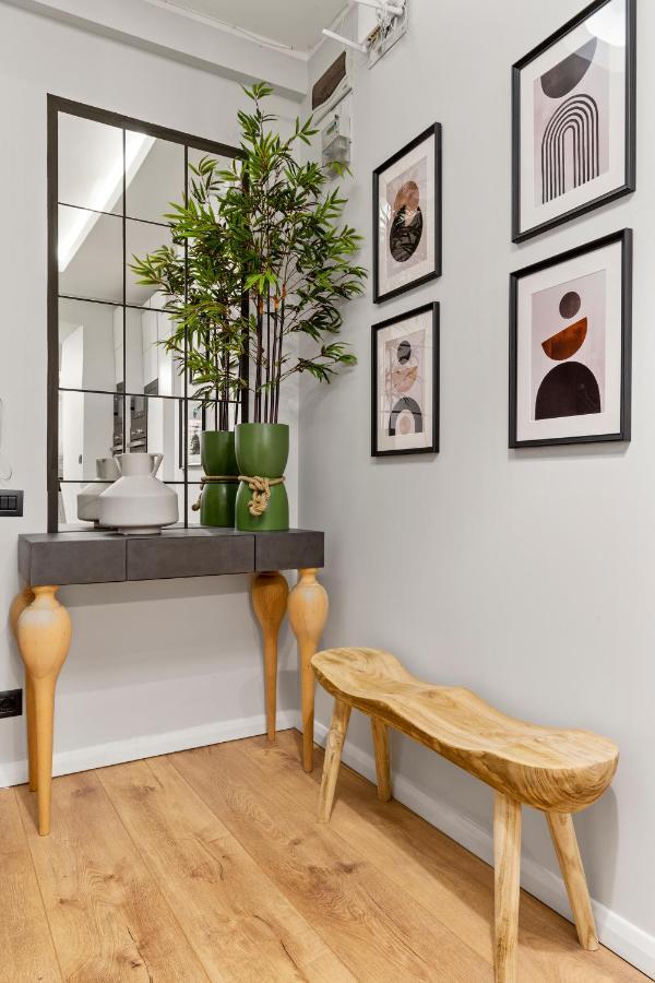 Apartmán Tova Pearl Ultracentral - Romana Square Subway Bukurešť Exteriér fotografie