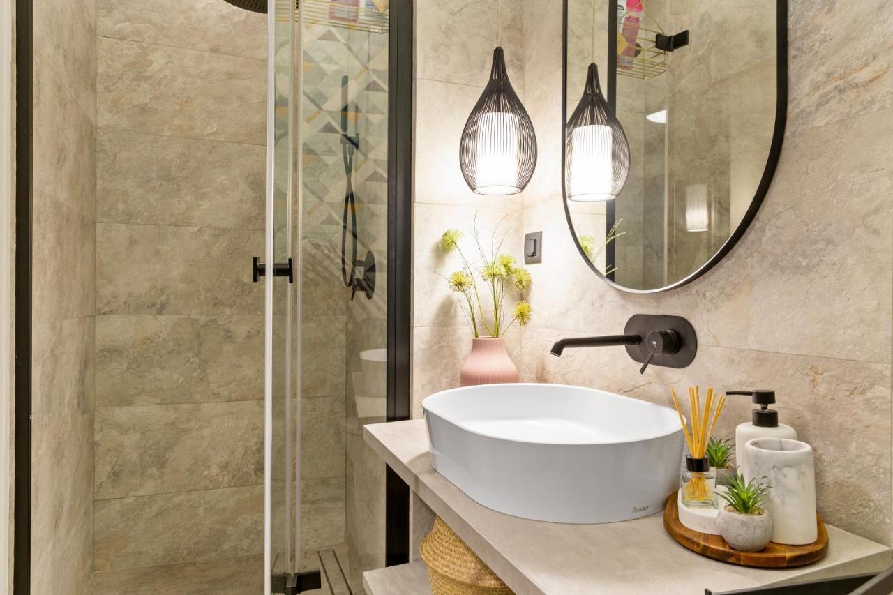 Apartmán Tova Pearl Ultracentral - Romana Square Subway Bukurešť Exteriér fotografie